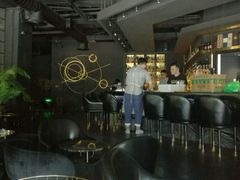 -UNI UNI(环亚凯瑟琳店)