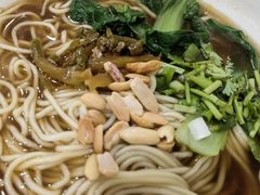 -菲哥麻辣烫(贵山小区店)