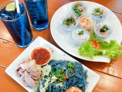-蝶豆花蓝面条
