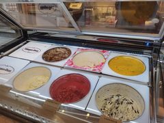 -哈根达斯(芳圆里店)