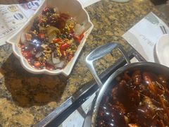 -黄记煌三汁焖锅(渝北金港国际店)