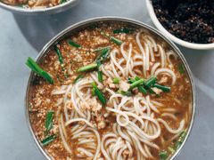 -正宗杨记普洱酸醋米线(总店)