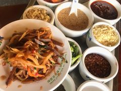 -朝伟清真铜瓢牛肉馆(三十年老·店)