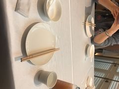 -品海楼·大连海胆锅贴馆(东港店)