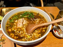 -SHAN山(前滩太古里店)