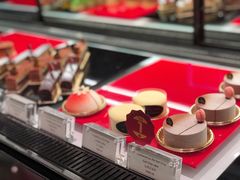 -Salon de The de Joel Robuchon(外滩18号店)