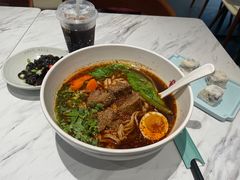 -康師傅私房牛肉面(浦机三店)