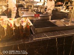 -大连君悦酒店 · VIVA(星海广场店)