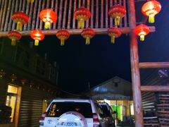 大堂-粘豆包柴火铁锅炖