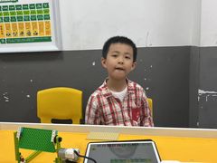 -童程童美·信息学竞赛·乐高机器人编程(萝岗校区)