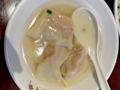 刀鱼馄饨-老半斋(福州路店)