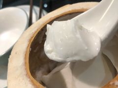 -东椰·海南椰子鸡火锅(朝阳门店)