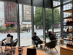 -星巴克臻选(杭州嘉里中心1F店)