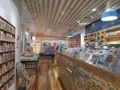 -猫的天空之城概念书店(印象城购物中心店)