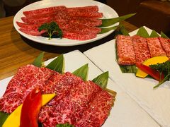 -炼火烤肉店
