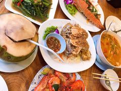 -两兄弟Song Pee Nong(2号店)