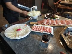 -佬土鹅肠火锅(解放路店)