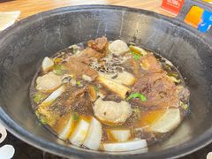 -茸梅路右拐龙虾-农家菜(松江店)