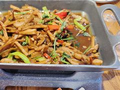 -俭寨大盘鸡·缸子肉·小公鸡·新疆菜(云通店)