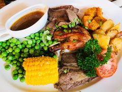 -Bamboo Bar & Grill Restaurant