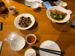 -乐忻皇朝(上海中心大厦店)