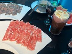 -唯爱KTV聚会餐厅(仙林东城汇店)