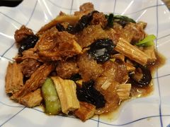 陕西烧三鲜-三姐妹餐厅(曲江店)