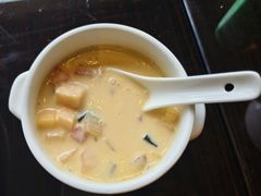 -大中华希尔顿酒店-念自助餐·嗨啤·小龙虾