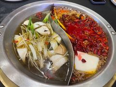 -沸炉重庆老火锅(军事博物馆店)