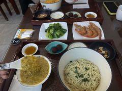 -百年老字号·观振兴蟹黄面·三虾面·苏式面(观前街富仁坊巷店)