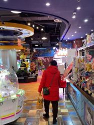 点击看大图 -卡通尼乐园(五彩世界店)