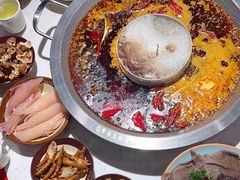 -厂花素芬九宫格火锅(红光店)