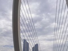 -南京眼步行桥
