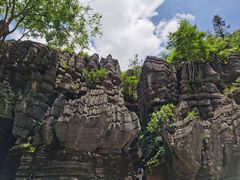 -梭布垭石林景区