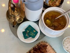 -五谷芳乳鸽王(梅沙老店)