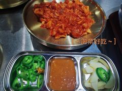 泡菜-本炙炭烤·蒲烧活鳗料理店(金沙洲店)