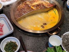-小天鹅火锅·一线江景洪鼎旗舰店(洪崖洞店)