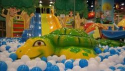 -萌宠亲子动物乐园(槐房万达店)