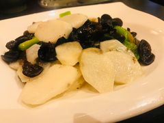 -启东小海鲜(庄先湾路1号店)