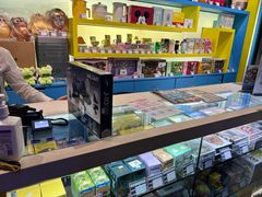 -反斗乐园π·电玩·高空拓展·蹦床(龙华天虹店)