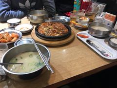 自剪泡菜-神仙雪浓汤(弘大店)