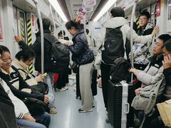 -昆明火车站(地铁站)