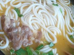 -三千粉牛肉米粉(来客茂店)