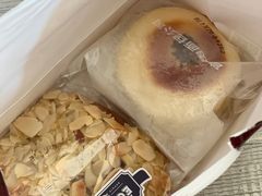 杏仁可颂-富贵面包公司(运河店)