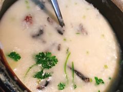 乌鸡粥-稻鲜记潮汕砂锅粥