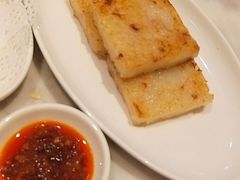 -香港百合居(LCM置汇旭辉广场店)