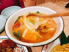 泰式传统冬阴功汤-迷你椰·泰式大排档(共康店)