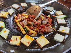 -卡拉农庄 正宗斗鸡肉