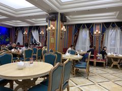 大堂-品海楼·大连海胆锅贴馆(东港店)