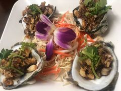 -两兄弟Song Pee Nong(2号店)
